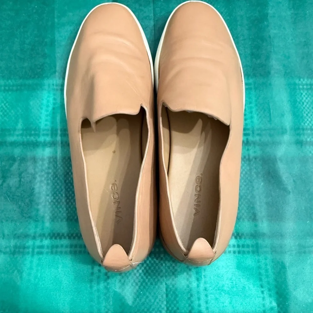 Vince leather slip-on sneaker